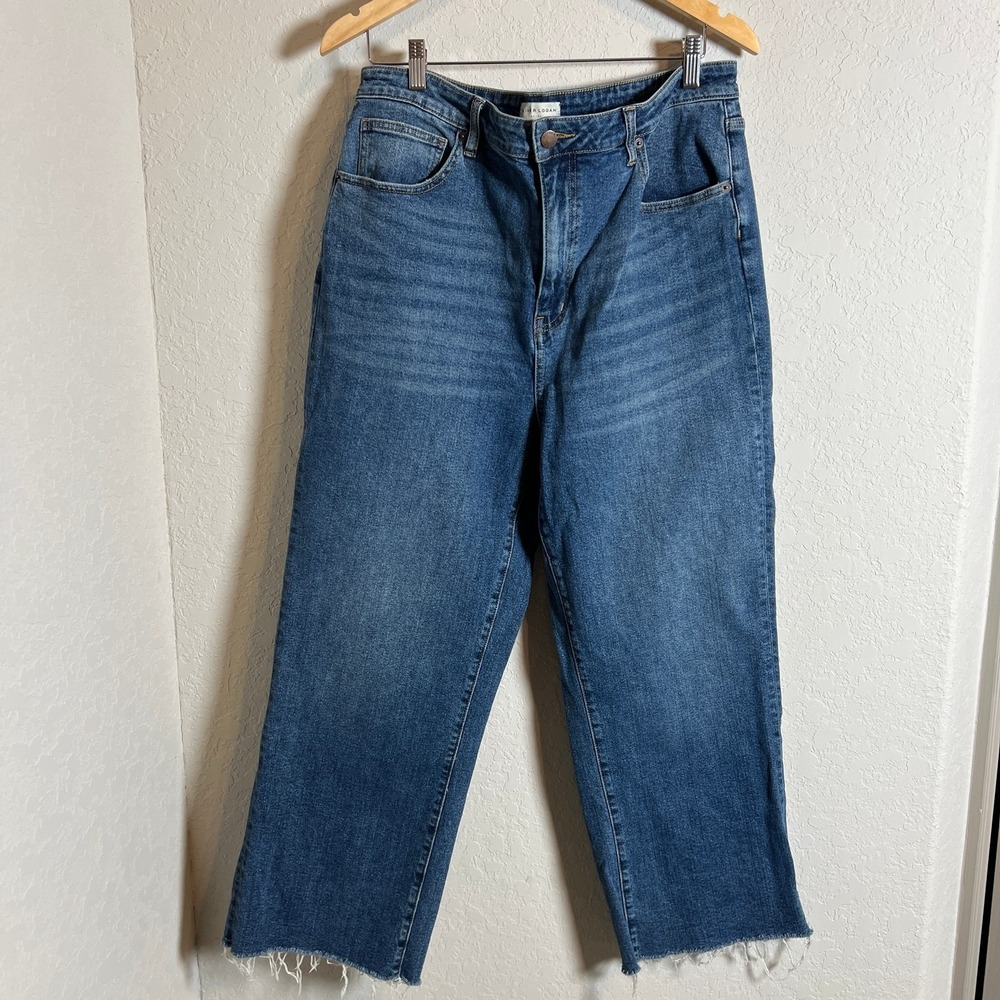 Oliver Logan Medium Wash Slightly Distressed Raw Hem Wide‎ Leg Jeans Size 35